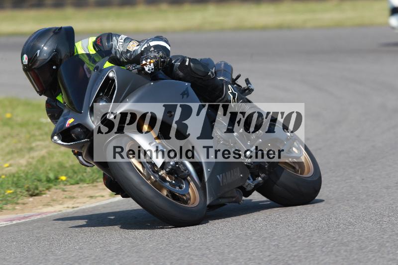 /Archiv-2022/12 22.04.2022 Discover the Bike ADR/Race 3/57